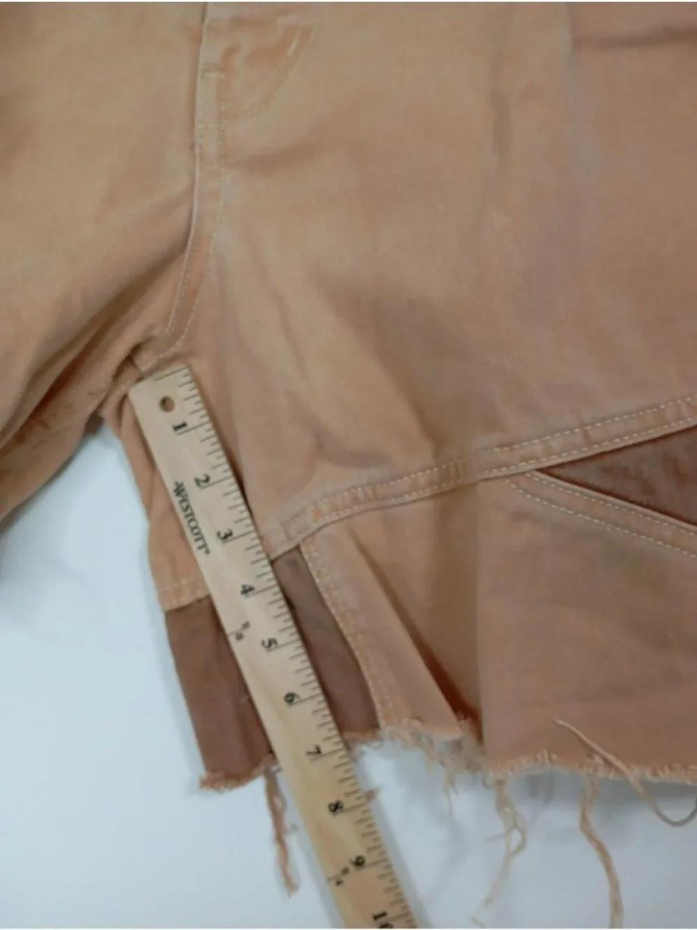 BDG Urban Outfitters Skater Shorts Tan & Brown Colorblock Frayed Hem Size 31